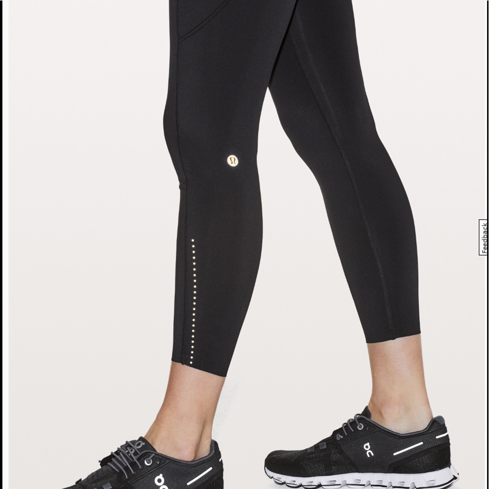 Lululemon Asia release fast and free 7/8 gold logo